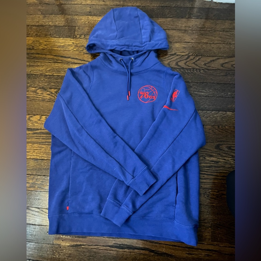 Philadelphia Sixers Hoodie - Size Small